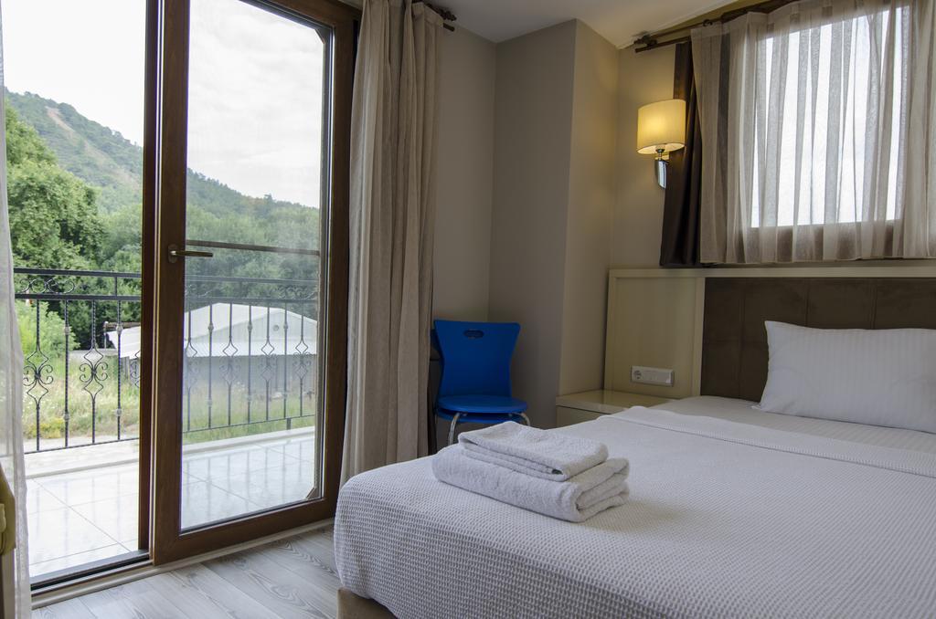 גוג'ק Funda Hotel חדר תמונה