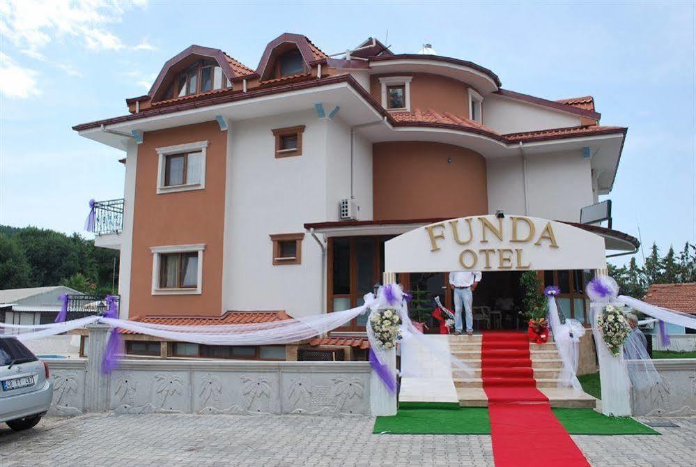 גוג'ק Funda Hotel מראה חיצוני תמונה