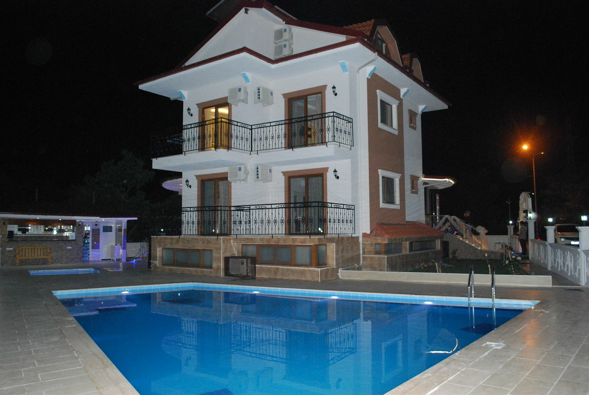 גוג'ק Funda Hotel מראה חיצוני תמונה